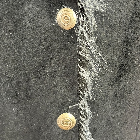 Deborah Murray Faux Fur Lined And Ultrasuede Vest - Picture 5 of 8